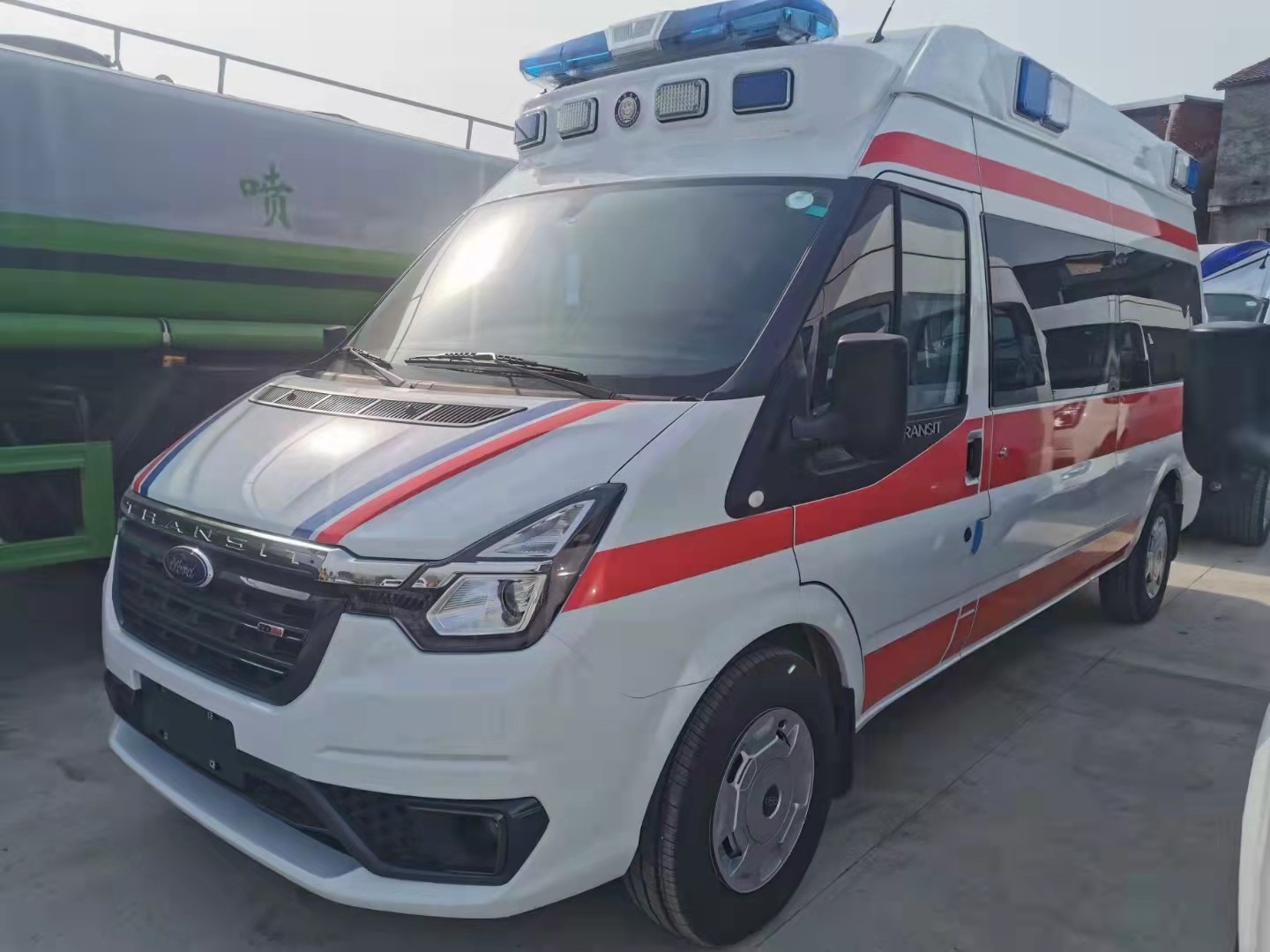杜尔伯特救护车转院